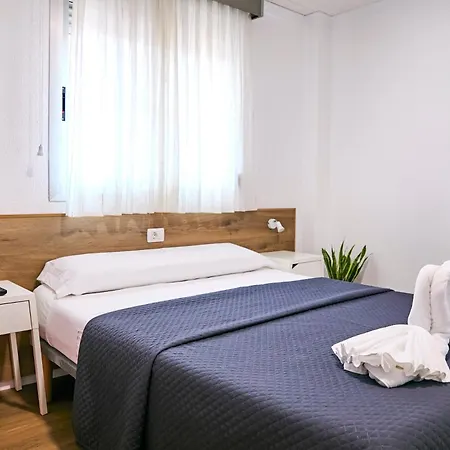 V Pension & Suites Pensjonat