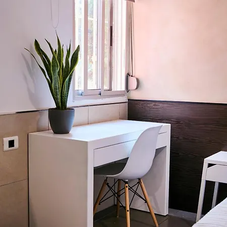 V Pension & Suites Burriana