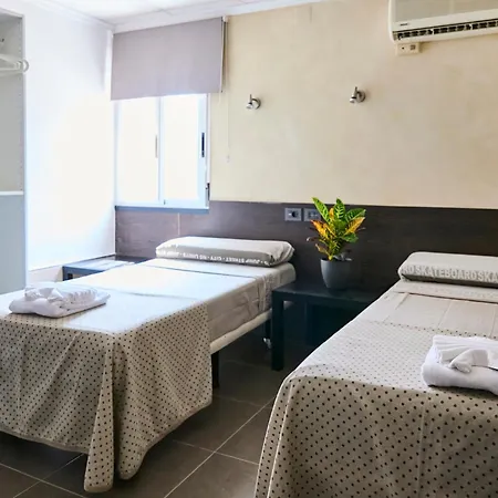 V Pension & Suites Pensjonat Burriana