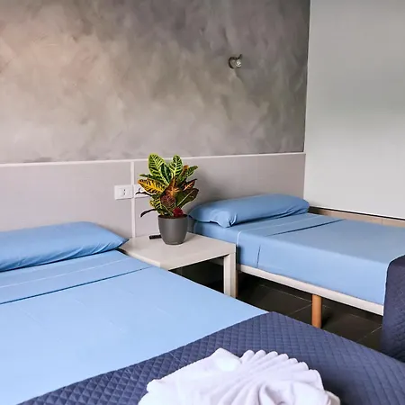 V Pension & Suites