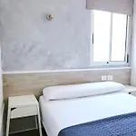 بيت ضيافة V &